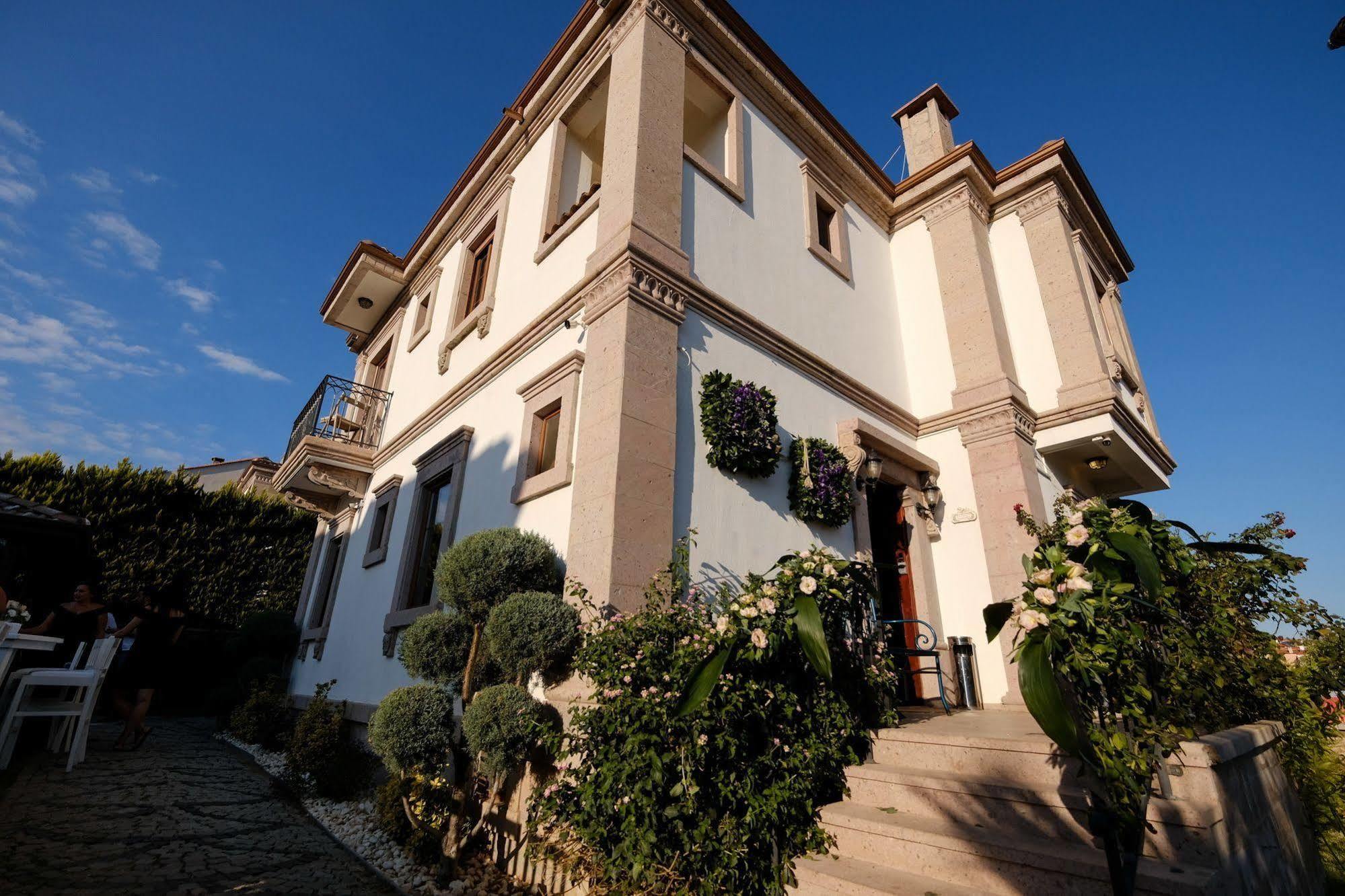 Cunda Vrodi Hotel Ayvalik Exterior photo